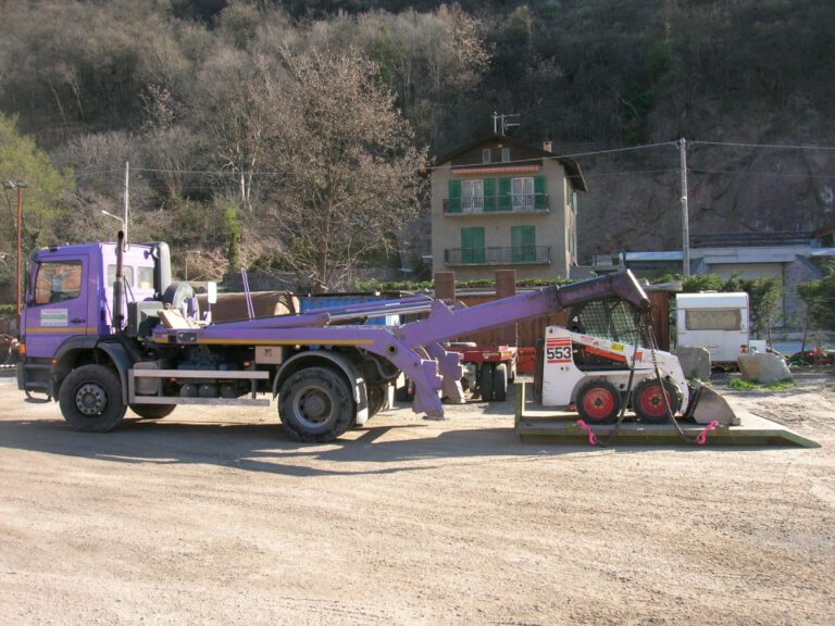 LKW 2-Achser Maschinentransport